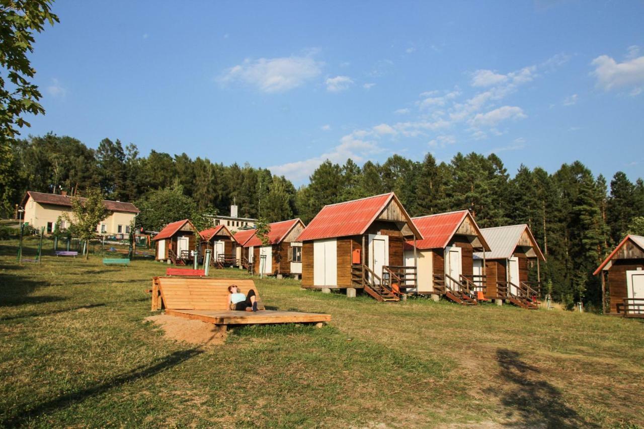 Camping V Raji - Palda Rovensko pod Troskami 外观 照片